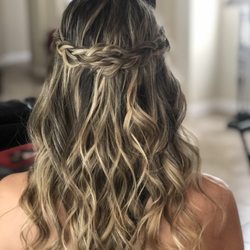 Kirstie Nichelle Hair Studio