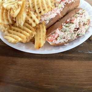 JOLLY ROGER SEAFOOD HOUSE - 215 Photos & 301 Reviews - 1715 E Perry St