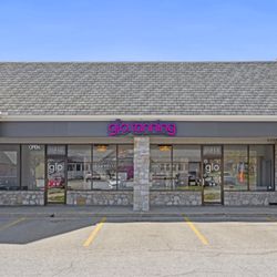 Glo Tanning - Front Entrance
