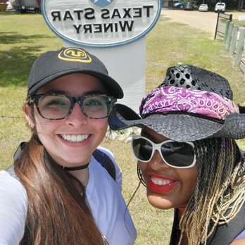Texas Winos - Wine Tours Near Me