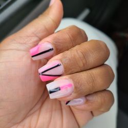N V Us Nail Salon