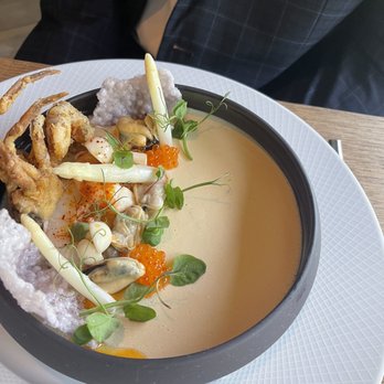 Allora - Clamd, crabs and shrimp - Wine Bars Near Me - Sacramento, California
