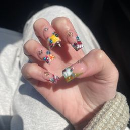 acrylic nails