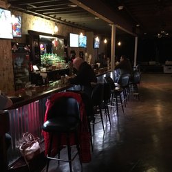 Finnegan’s Irish Rock Club