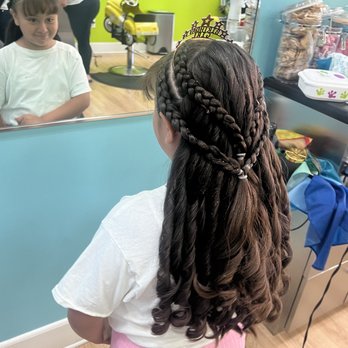 Pigtails & Crewcuts - Kids Hair Salons Near Me - Chula Vista, California