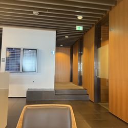 Lufthansa Business Lounge