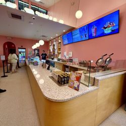 Van Leeuwen Ice Cream - Inside