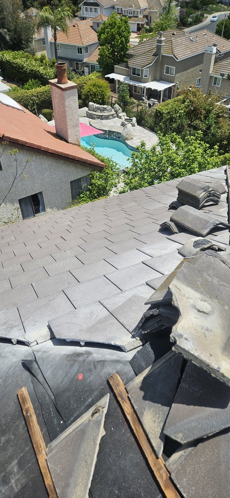 Slide of Femat Roofing