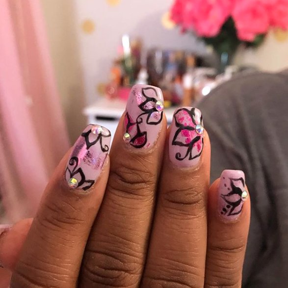Sugarcoat Nail Spa Logo