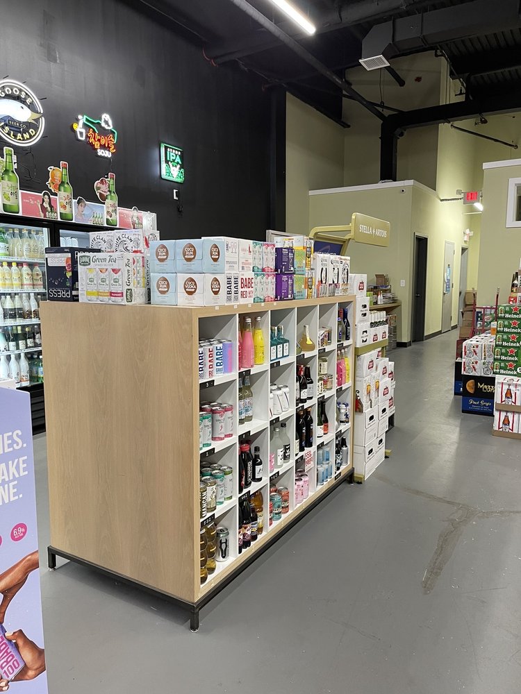 WINE & PEOPLE LIQUOR STORE Updated September 2024 260 Bergen