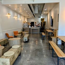Koffeeski - Cafe Inside