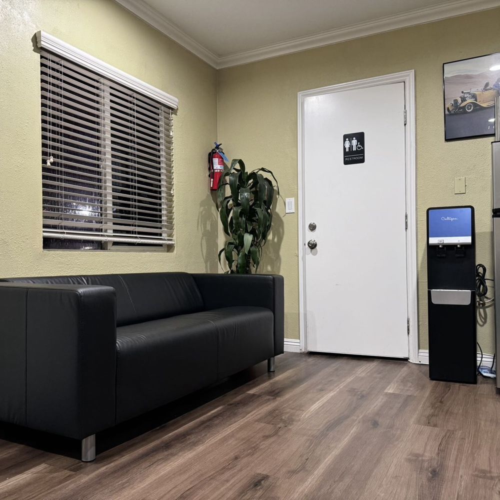 A & R Auto - Reception Area - Used Car Dealers Near Me - South El Monte, California A & R Auto - Reception Area - Used Car Dealers Near Me - South El Monte, California