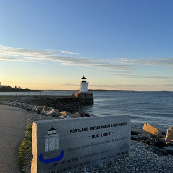 Bug Light Park - The lighthouse and sign - Parks Near Me Bug Light Park - The lighthouse and sign - Parks Near Me