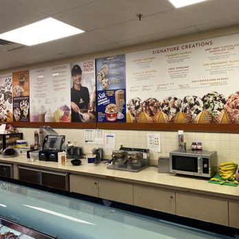 Cold Stone Creamery - Ice Cream & Frozen Yogurt Near Me - Falls Church, Virginia Cold Stone Creamery - Ice Cream & Frozen Yogurt Near Me - Falls Church, Virginia