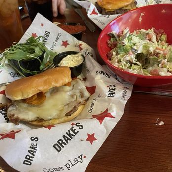 Drake's Hurstbourne - BOTM: Thanksgiving Turkey Burger - Bars Near Me - Louisville, Kentucky