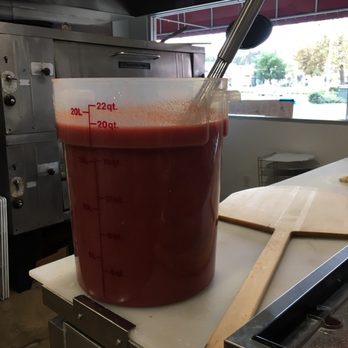 Hammer's NY Pizza - Homemade tomato sauce - Pizza Near Me - Encinitas, California