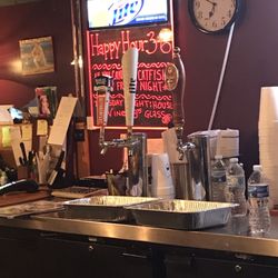Dalton's Grill - Limited draft lines