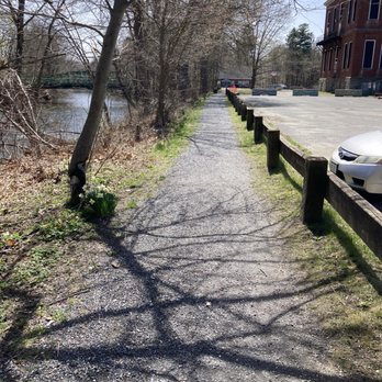 Housatonic River Walk - Trail - Parks Near Me