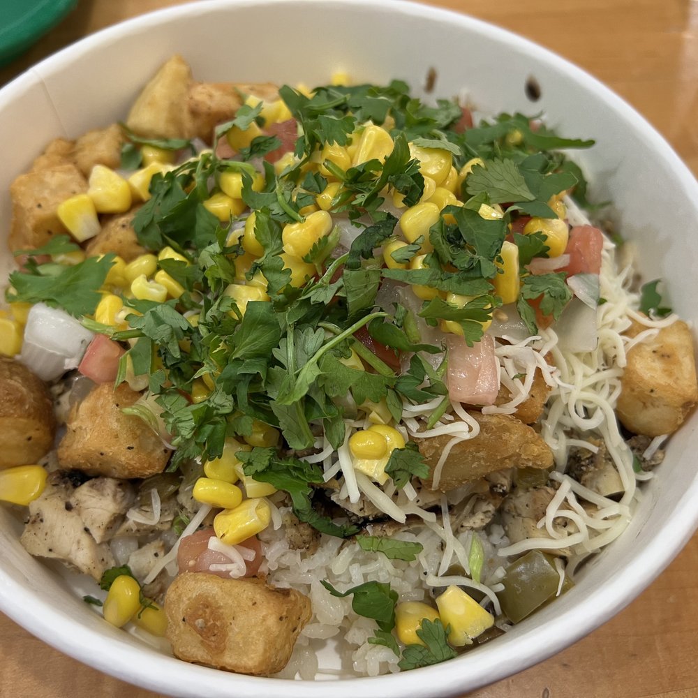 District Taco - Bowl with chicken and vegetable toppings - Mexican Near Me - Arlington, Virginia