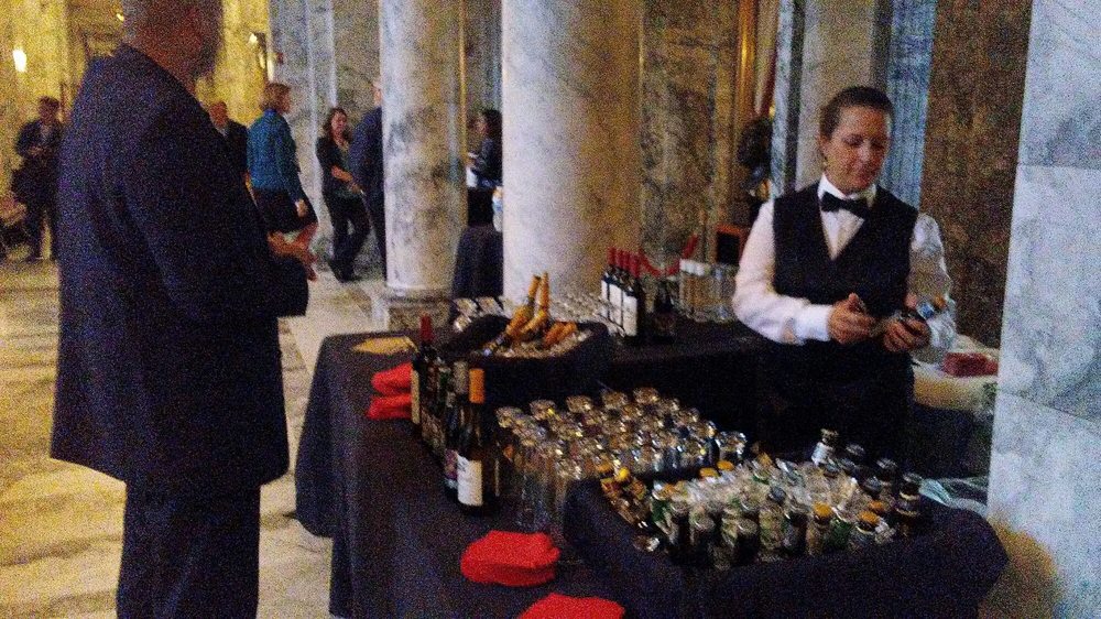 BOBBY JAYZ CAFE Updated September 2024 14 Photos & 15 Reviews 1115 Washington St SE