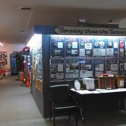 Great Lakes Lore Maritime Museum - Display of collages, exhibits, and artifacts.