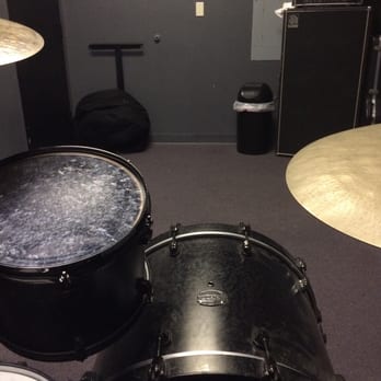 Diamond Sound Studios - Diamond studios is the best for playing drums as loud as you want at all hours. Even if you're a terrible drummer like me! - Recording & Rehearsal Studios Near Me - Nashville, Tennessee Diamond Sound Studios - Diamond studios is the best for playing drums as loud as you want at all hours. Even if you're a terrible drummer like me! - Recording & Rehearsal Studios Near Me - Nashville, Tennessee