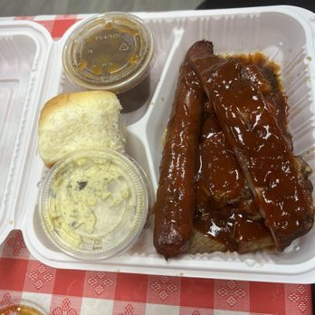 Jon Jon's - 1 Pc of Chicken, 1 Hot Link, & Sliced Brisket - Barbeque Near Me - San Jose, California