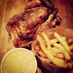 Kippig - Chicken, homemade fries with piccalilly mayonaise and 'appelmoes' (applecompote)