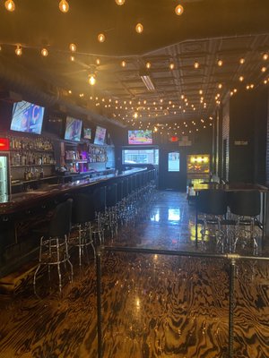 Iggy's Bar by null