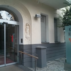 Klinik Hygiea - Haupteingang zur Seite