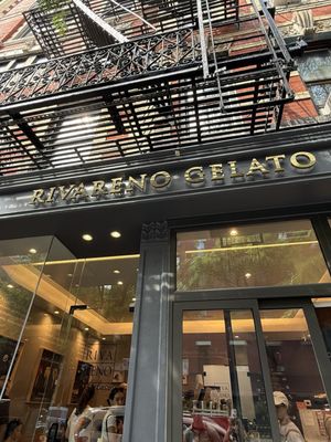 Rivareno Gelato by null
