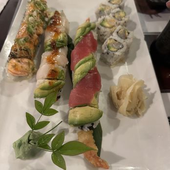 Sushi Yoshi - Sushi Bars Near Me - Vienna, Virginia