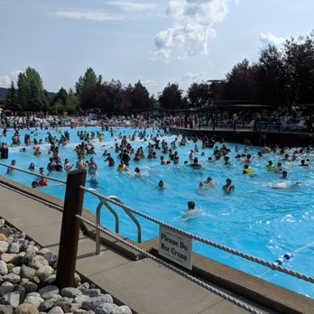 Silverwood Theme Park - Crowded wave pool - Amusement Parks Near Me - Athol, Idaho Silverwood Theme Park - Crowded wave pool - Amusement Parks Near Me - Athol, Idaho