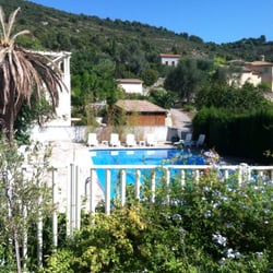 Hôtel Saint Michel - Take a dip in the pool