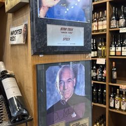 Plaza Liquors & Fine Wines - Great decor!