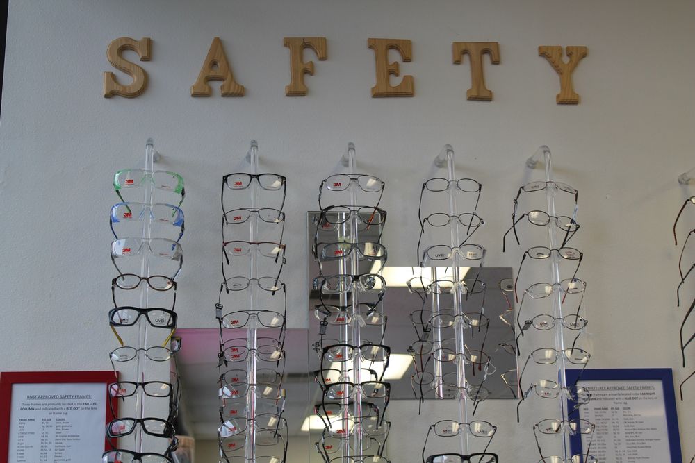 EYES RITE OPTICAL Updated October 2024 15 Reviews 620 SE Everett