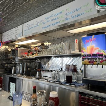 Stardust Diner - Counter area - American Near Me - Vancouver, Washington Stardust Diner - Counter area - American Near Me - Vancouver, Washington