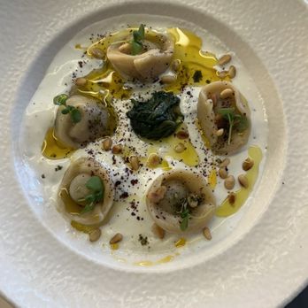 Barganzo - Ravioli in warm yogurt and spinach. - Vegetarian Near Me - Madrid, M