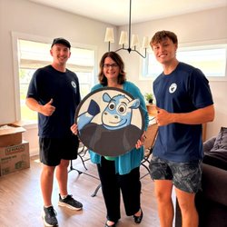At Blue Cow Moving & Storage, we love making our Clive customers smile.