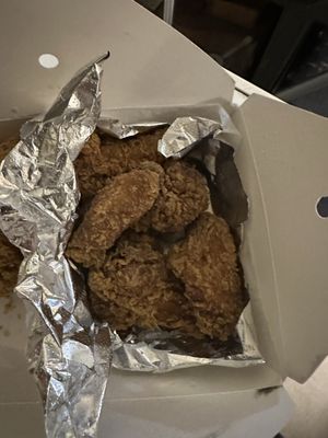 Don Chicken Manhattan / 돈치킨 맨해튼 by null