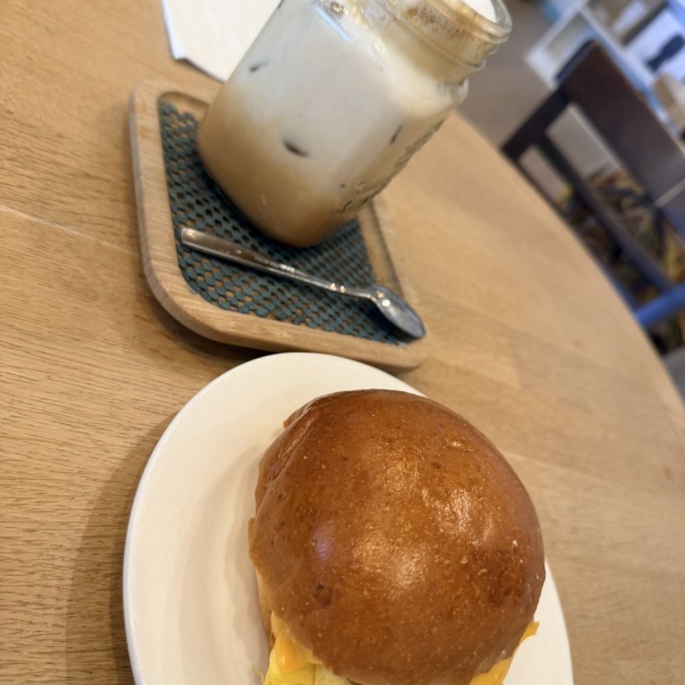 The Honey Owl and sausage sandwich