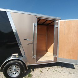 Morris Trailer Sales - 2018 American Hauler Arrow, Bronze/Black, interior view with wooden walls