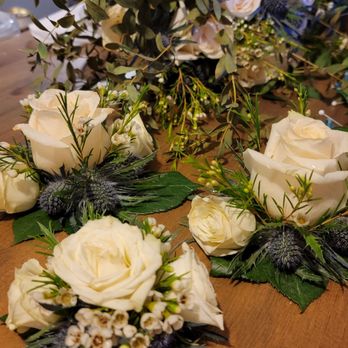 Flowers by Cinthia - Florists Near Me Flowers by Cinthia - Florists Near Me