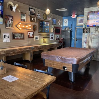 Bighorn Tavern - Bars Near Me - Reno, Nevada