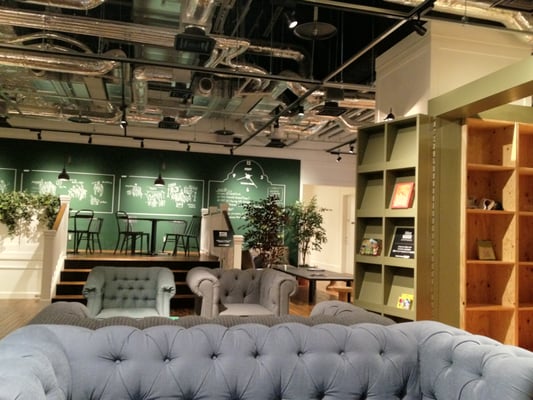 Creative Lounge MOV by null
