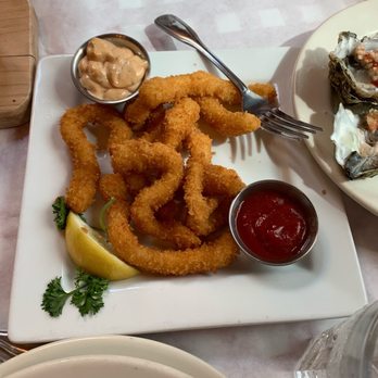 The Crab Pot - Fried calamari - Seafood Near Me - Seattle, Washington The Crab Pot - Fried calamari - Seafood Near Me - Seattle, Washington