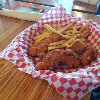 Bridgeside - Chicken strips. Moist, hot, excellent seasoning. - American Near Me - Cascade Locks, Oregon