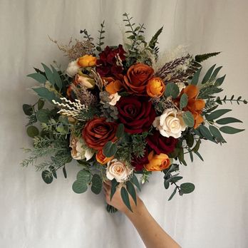 Kirtland Flower Barn - Autumn vibe bridal bouquet - Florists Near Me - Kirtland, Ohio Kirtland Flower Barn - Autumn vibe bridal bouquet - Florists Near Me - Kirtland, Ohio