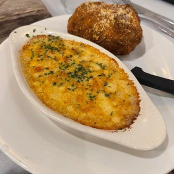 Fyre Lake Winery - Chicken cordon bleu - Wineries Near Me - Cadet, Missouri