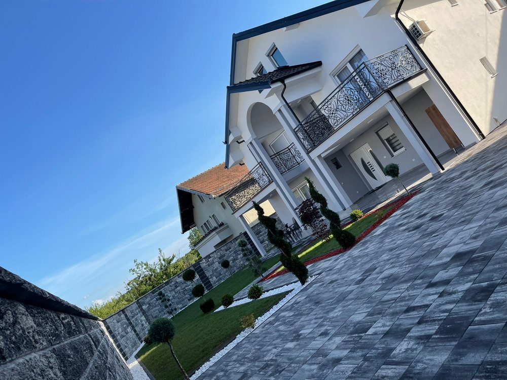 Slide of B K Construction Group